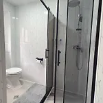 Velonia ゲストハウス 4*